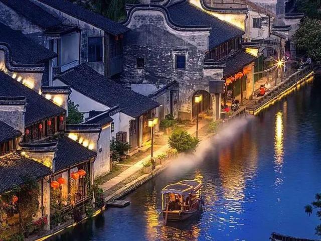 深圳报业地铁传媒有限公司喷绘材料（背喷灯片）采购项目招标公告